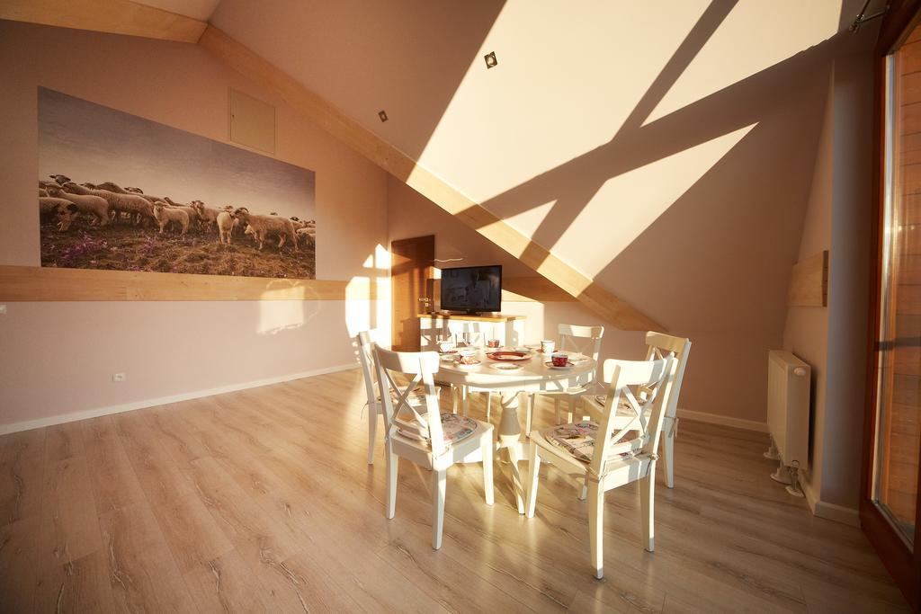 Apartamenty Siklawa Krupowki ザコパネ 部屋 写真